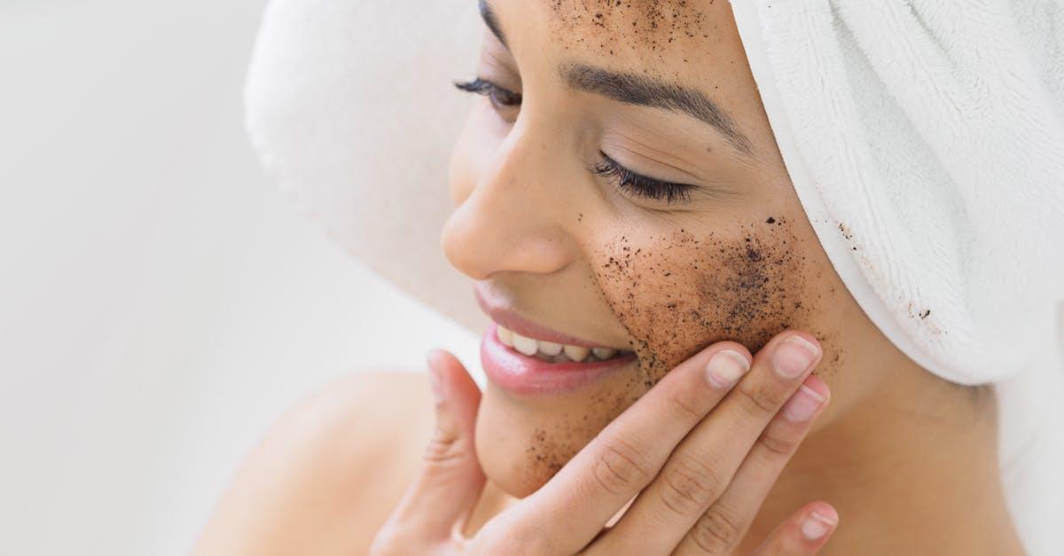 Peeling, który nie szczypie: kwas laktobionowy dla cery wrażliwej i wymagającej blasku