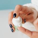 Powiedz STOP grzybicy paznokci rąk: onychomikoza — jak leczyć skutecznie i bezpiecznie